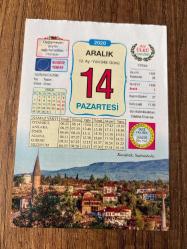 14 ARALIK 2020 - TAKVİM YAPRAĞI - DOĞUM GÜNÜ HEDİYESİ - BÜYÜK SAATLİ MAARİF TAKVİMİ - Karabük, Safranbolu -1911 - Norveçli denizci ve kâşif Roald Amundsen, Güney Kutbu'na ulaşan ilk insan oldu - 2012 - TRT, Türkiye'nin 2013 Eurovision Şarkı Yarışması'na katılmayacağını açıkladı - HAMZA YERLİKAYA - KADAYIF BÖREĞİ