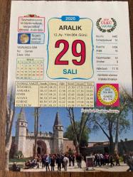 29 ARALIK 2020 - TAKVİM YAPRAĞI - DOĞUM GÜNÜ HEDİYESİ - BÜYÜK SAATLİ MAARİF TAKVİMİ - İstanbul, Topkapı Sarayı.-1983 döviz alım satımı serbest bırakıldı.-1989 Çekoslovakya, Slovakya ve Çek Cumhuriyeti olarak ikiye bölündü.-MÜZİK VE BİLİM - CARLOS CASTANEDA