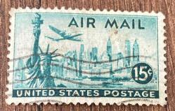 Amerika Birleşik Devletleri Pulu - Unıted States Stamp - Postadan Geçmiş Pul Filateli - Damgalı - Özgürlük Anıtı ve Uçak Temalı Pul, 15 PARA  - YABANCI PULLAR - NOSTALJİK DOĞUM GÜNÜ HEDİYESİ