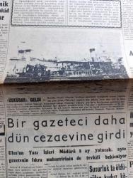 Cumhuriyet Gazetesi - 7 Mayıs 1958 - Yurda Altın İthali Serbest Bırakılıyor - Türkiye Atlantik Paktı Azalarını İkaz Ediyor - Londra'da Kıbrıs Ananesine Uygun Nikah Fotoğrafı - Üsküdar Vapuru Geldi Fotoğraf - Gazeteci Nihat Subaşı Daha Dün Cezaevine Girdi - Kıbrıs Valisi Foot Dün Londra'ya Gitti - Hıdırellez Fotoğrafı - Topkapıda Gaz Kuyruğu Fotoğraf - Tiyatrolar Ve Kahveler Yazan Ahmet Hamdi Tanpınar - Hint Filozofu Tagor İçin Anma Toplantısı - Türkiye'nin NATO'ya İkazı Yazan Ömer Sami Coşar - Üsküdar Beylerbeyi Yolunun İstimlaki - Eğlence Yerleri 24 e Kadar Açık Kalabilecek - 1958 Cannes Film Festivali Yazan Aydemir Balkan - Sanat Âleminde Georges Tzipine ve Ayşegül Sarıca - Hollanda'da Kıymetli Bir Galibiyet Alan Milli Takım Dönüyor Fotoğrafı - Juventus İtalya Lig Şampiyonu Oldu - Bangu Takımı Galatasaray İle Oynayacak - Kaderin Cilvesi Filmi Ar Sinemasında