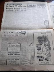 Cumhuriyet Gazetesi - 7 Mayıs 1958 - Yurda Altın İthali Serbest Bırakılıyor - Türkiye Atlantik Paktı Azalarını İkaz Ediyor - Londra'da Kıbrıs Ananesine Uygun Nikah Fotoğrafı - Üsküdar Vapuru Geldi Fotoğraf - Gazeteci Nihat Subaşı Daha Dün Cezaevine Girdi - Kıbrıs Valisi Foot Dün Londra'ya Gitti - Hıdırellez Fotoğrafı - Topkapıda Gaz Kuyruğu Fotoğraf - Tiyatrolar Ve Kahveler Yazan Ahmet Hamdi Tanpınar - Hint Filozofu Tagor İçin Anma Toplantısı - Türkiye'nin NATO'ya İkazı Yazan Ömer Sami Coşar - Üsküdar Beylerbeyi Yolunun İstimlaki - Eğlence Yerleri 24 e Kadar Açık Kalabilecek - 1958 Cannes Film Festivali Yazan Aydemir Balkan - Sanat Âleminde Georges Tzipine ve Ayşegül Sarıca - Hollanda'da Kıymetli Bir Galibiyet Alan Milli Takım Dönüyor Fotoğrafı - Juventus İtalya Lig Şampiyonu Oldu - Bangu Takımı Galatasaray İle Oynayacak - Kaderin Cilvesi Filmi Ar Sinemasında