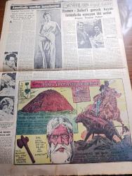 Cumhuriyet Pazar Gazetesi - 21 Kasım 1954 - Yedi Dakika Yazan Doğan Nadi - Renkli Karikatür - Gelişigüzel Yafta Yazan Hamdi Varoğlu - Küçük Kral Çizen O. Soglow -  Haftanın Şakaları Yazan Burhan Felek - Öldürmekten Zevk Alan Bir İmparator Commodus Yazan Mustafa Baydar - Eğlencelik Yazan Haluk Durukal - Hollywood Denen Şu Yalancı Dünyada Sahte ve Takma Daha Neler Var - Ingrid Berman Gülüyor Fotoğrafı - Yeni Bir Greta Garbo Anita Ekberg Fotoğrafı - Yeni Türk Filmleri - Öldüren Sır Filminin Başartistleri Muazzez Arçay Muzaffer Tema Mümtaz Ener Ve Ayten Çankaya Fotoğrafı - Şimal Yıldızı Filminin Bir Sahnesinde Ayhan Işıkla Nurhan Nur Fotoğrafı - Ev Kadın Moda Köşesi - Günde Beş Dakikalık Sabah İdman Hareketleri - Birgün İçinde Farkında Olmadan Neler Yapıyoruz - Ali Ulvi'den Seyahatname - Meşhur Hususi Trenler - Amerika'da Zenciler Beyazlanıyor - Meşhurların Büyük Aşkları Yazan Feyyaz Tokar - İster İnan İster İnanma Çizen Ripley