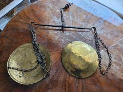 Eski Osmanlı terazisi