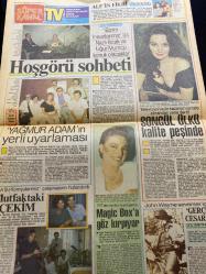 HÜRRİYET GAZETESİ HÜRRİYET KELEBEK GAZETESİ KELEBEK EV GAZETESİ DOĞUM GÜNÜ GAZETESİ - 19 EYLÜL 1990 - Levent Kırca-ayaklar bakım ister-Azize Bergin-Jülide Ateş-doyarken güzelleşeceğiz-Bizimkiler-Fatoş-Güngörmüşler-Dedektif Nik-Ağaçlar gibi ayakta-Gündüz tezmen-suna yıldızoğlu-arzu aydın-cinsel fanteziler-cyndi Lauper-yalnız yapabilecek misin-Nazlı ılcak-uğur mumcu-John Wayne-Birgül Köseoğlu-Mustafa Oğuz-Songül ülkü-Perihan abla-ayşe egesoy