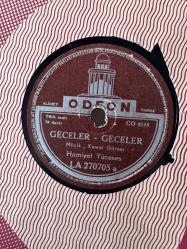 HAMİYET YÜCESOY * GECELER - GECELER & KADİFEDEN KESESİ * 78'LİK PLAK