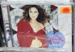 İzel  Bebek CD SIFIR JELATİNLİ AMBALAJINDADIR