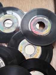 12 adet yerli 45 lik plak 10/5