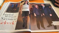 ALEM DERGİSİ -  27 MART 2013 -  FRANCIS CLIVAZ – MONIKA SCHMUTZ KIRGÖZ – CEM HAKKO – CHRISTOPHE CLIVAZ – HEVES EKİNCİ – DİLEK ERTEK – HALİL RENGİN – FUAT BEZMEN – DA KOSİF – SUNA VİDINLİ – GÜLSÜN İNAN – GİZEM TATLICI – PRENSES ZEYNEP OSMAN – NİLÜFER TARZİ KURAN – SEDEF KARAMEHMET – NURİYE ARPACI – MEHMET ALİ KARAMEHMET – ŞİRİN YALÇIN – ELİF DÜRÜST – ERTAN DEMİRBİLEK – ERDAL KARAMERCAN – SÜREYYA CİLİV – GÜLLÜ AYBAR – AKIN NALÇA – EVREN KAYAR – ARHAN KAYAR – AYŞE EGE – AYŞE TORFİLLİ – ALİ SOMER – ESRA ECZACIBAŞI – OYA ECZACIBAŞI – ÜNAL AYSAL – FANİ AYSAL – ÖZLEM MUTLU ÇETİN – EZRA MİLLER – KARAYEL – BRADLEY COOPER – SUKI WATERHOUSE – JENNIFER LAWRENCE – KRALİÇE MARGRETHE – FAN BINGBING – MARIO CORNEJO – BARACK OBAMA – MICHELLE OBAMA – KATIE HOLMES – SURI HOLMES – KATE MOSS – SELAHATTİN DÖNMEZ – DÜNDAR KESAPLI – AYŞE SLEVOGT      - 186 SAYFA