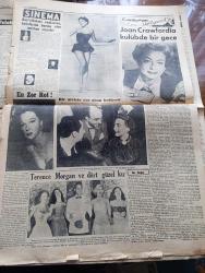 Cumhuriyet Pazar Gazetesi - 25 Mayıs 1952 - Yedi Dakika Yazan Doğan Nadi - Renkli Karikatür - Bir Ressamın Atelyesinde Doğan Yeni Bir Sanat Kolu Yazmacılık Yazan Yaşar Kemal - Cebelitarık Maymunları ve Eski Bir Efsane - Haftanın Şakaları Yazan Burhan Felek - Fethin 500. Yıldönümünde İstanbul'da Çiçek Bayramı Çizimi - Sanatlarını Analarına Havalarına Borçlu Olan Meşhur Artistler -  Cumhuriyet Hollywood'da Yazan Haluk Durukal - Joan Crawfordla Kulüpte Bir Gece Fotoğraf - Yeni İngiliz Artistlerinden Joan Collins 18 Yaşına Bastı Fotoğrafı - Terence Morgan Ve Dört Güzel Kız Fotoğrafı - Şehrin Göbeğinde Bir Köy Düğünü Yazan Kazım Kip - Dünya Etrafında Kurulacak Olan Suni Ay Naylondan Yapılacak - Alman Casusunun Şifre Defteri Nasıl Ele Geçirildi Yazan Feyyaz Tokar - Sanat Şaheserler Ve İlhan Perileri Yazan Cenap Ozankan - Hikaye Dünyanın En Mesut Adamı Yazan Albert Maltz - Zihin Sporları - Ev Kadın Moda Köşesi - Londra New York Ve Paris Yaz Modelleri - İster İnan İster İnanma Çizen Ripley