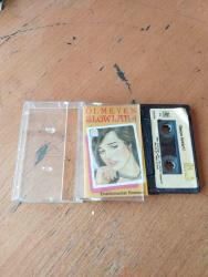 ÖLMEYEN SLOWLAR 1 * KAĞIT BASKI KASET ALBÜM * SARI BANDROLLÜ * NIGHTS IN WHITE SATIN, THE HOUSE OF RISING SUN, HOTEL CALIFORNIA, RAIN and TEARS,,,