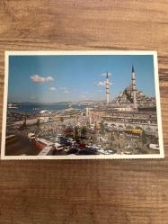 Yeni camii ve Eminönü   İstanbul keskin color kartpostalı 17x12 ebatında