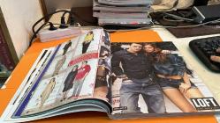 KLASS DERGİSİ - MAYIS 2014 – TÜRKAN ŞORAY – BEYZA ARSLAN – AYŞE KUCUROĞLU – YASEMİN MASİS – HÜSNÜ GÜRELİ – BERK ÇİLLER – BEGÜM ŞEN – BURAK YILMAZ – NUR BATUR DİDEM ÇAPA – MURAT KUTVAN – PINAR TALAY – ZEYNEP ATEŞ – CEM KALYONCU – HÜLYA KALYONCU – ADRIANA LIMA – VISHAL KALIA – DOĞUŞ ÇABAKÇOR ACUN ILICALI – AYŞE ECE – ECE EGE – SERAP DİNDAR – NESLİHAN KOZANOĞLU – FULYA GÜNDOĞDU – ECE VAHAPOĞLU – VİNÇ BİLOİN – TANYA ZERZE BURCU KARABACAK – ESMA SULTAN – ALYA ARMAN – MERT ARMAN – GONCA KARAKAŞ – SİNEM HASAN – VASO – SÜRİ CRUISE – TOM CRUISE – KATİE HOLMES EMİLİO PUCCI – AYŞE ARMAN – GÜLBİN SİMİTEGÜ – MUSTAFA CECELİ – SERAP ULUSOY – YILMAZ ULUSOY – CENGİZ ÇETİNDOĞAN – MELDA CANBAZYAN – CEYDA CEM - 446 SAYFA