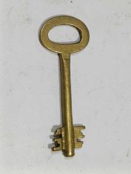 AN5----ESKİ PİRİNÇ KASA ANAHTARI