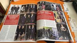 KLASS DERGİSİ - KASIM 2017 -  BANU TÜRKOĞLU – AHU ORAKÇIOĞLU – ASLIHAN KARALAR – EFE SORARLI – DERİN MERMERCI – GÜLDEN YILMAZ – ARZU SABANCI – YASEMİN ÖZİLHAN – NEVBAHAR KOÇ – ŞADAN KAPTANOĞLU – RAHMİ M. KOÇ – GÖZDE AKSOY – BATU AKSOY – DİLARA TALU – SELİN HAS – NURİ HAS – SUZAN TOPLUSOY – TURGUT TOPLUSOY – AYŞE AZİZOĞLU – SANEM TEZMAN – MELİS ÖZER – LEYLA ALATON – SELEN YORGUN – GÜNEŞ MUTLU – BAŞAK CANKEŞ – AYLİN KAYABAY – ESRA İNCEEFE – ÖZLEM ERASLAN – NİLGÜN DİLEK – ZEYNEP TOKER – EVRİM KIRMIZITAŞ – EDA ERDOĞAN – ASLI HÜNEL – ESRA ERDEM – AYŞEGÜL ÜNAL – YELİZ YEŞİLMEN – BURCU ZİYAL – EMRE ZİYAL – HAKAN BAŞ – DUYGU BOZ – UMUT BOZ – HÜLYA KALYONCU – CEM KALYONCU – ADİL PELİSTER – NURİ ÖZTAŞKIN – YUSUF ESKİNAZİ – ÖMER ABACA – ALPER AFŞİN ÖZDEMİR – GÜNERİ CİVAOĞLU – SEDEF KARAMEHMET – MEHMET ALİ KARAMEHMET – MUSTAFA ERGİN – NİHAL ERGİN – AYŞEGÜL ÜNAL – ALİ ÜNAL – FİGEN ERKAN – SERDAR SÖYLER – ENGIN YAZICI – HİKMET TAŞKIN – ZAFER ALKAYA – SALİN ALKAYA – EROL BİLECİK  - 402 SAYFA