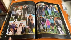 BLACK DERGİSİ -  DAVUT DİŞLİ – ÖZLEM GUSAR – DİDEM BAĞRIAÇIK – DİLEK ERTEK – JULIDE BERKMAN – TIJEN ESENCAN – BESTE YURTTAŞ – MELİKE KÜLAHÇI – RUKEN MIZRAKLI – FARUK SÜREN – ESRA OFLAZ GÜVENKAYA – YALÇIN AYAYDIN – ERSOY ÇETİN – EMRE ERGANİ – DİDEM ERGANİ – AYKUT GÜREL – ATİLLA TÜRKMEN – BERAN TOKSÖZ – ŞÜKRAN GÜZELİS – ASLI SEZEN – ERGİN SEZEN – FULYA CERRAHOĞLU – SELDA CERRAHOĞLU – ARZU CERRAHOĞLU – TEZCAN M YARAMANCI – YÜKSEL BEHLİL – PATRIK P HOFMANN – GÜLER YİĞİT – HALİL DEĞER – EVRON KAYAR – OZAN GÜLER – AKŞİT ÖZKURAL – BEGÜM GAZİOĞLU – SEVİNÇ – HAYRİ İNÖNÜ – NUR BATUR – EBRU ERBERDİ – SİTARE AKDİLEK – DIDEM CAN – REVNA DEMİRÖREN – CEMAL DEMİRÖREN – JASMIN UZAN – ALARA KOÇİBEY – BEYZA ARSLAN – MURATCAN ARSLAN – HANDE YÜCE – CAN YÜCE – SENA YILMAZ – AYLIN YILMAZ – NAZ EREN – BİLGE EREN – SELMA KUCUROĞLU – AYŞE KUCUROĞLU – CENK KUCUROĞLU – SUNA KUCUROĞLU – KEMAL KUCUROĞLU – OSMAN KUCUROĞLU – ŞEBNEM ÜNLÜ – ZEYNEP ÜNLÜ – LEYLA YORGANCIOĞLU – SEDA KAŞIBEYAZ – AHMET SELİM  - 98 SAYFA