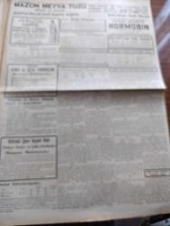 Cumhuriyet Gazetesi - 9 Birincikanun (Aralık) 1939 - İtalya Ve Balkanlar Yazan Yunus Nadi Başmakale - Finlandiya Sahillerinin Ablukasına Başlanıyor - Yabancı Gemilere Fin Limanlarından Derhal Ayrılmaları Tebliğ Edildi - Fin Erkanıharbiyesi İstihbarat Bürosunda Çalışan Kadınlar Fotoğraf - İngiliz Mayın Tarama Gemilerinden Biri Battı - Milli Şef İsmet İnönü'nün Seyahati - Garp Cephesinde Havaya Karşı Gizlenmek Üzere Bulunanlar Bir Fransız Topu Fotoğraf - Ben Casus Değilim Yazan Server Bedi Yazı Dizisi - Orgeneral Kazım Orbay Dün Akşam Ankara'ya Gitti - Berlin Rusya'ya Buzsuz Deniz Tavsiye Ediyor - Maarif Davamız 6 Yazan Peyami Safa - Yugoslavya Takımının Ankara'da Yapacağı Maçlar - Yaşamak Zevktir Filmi Lale Sinemasında - Lorel İle Hardy Hovardalıkta Bugün İpek Sinemasında - İç Güveysi Nakleden Kemal Ragıp Yazı Dizisi - Fenerbahçe Bir Kır Koşusu Tertip Etti -  Hakem Ücretleri - Raşid Rıza Ve Sadi Tek Tiyatrosu - Gelincik Sigarası -  Mazon Meyva Tuzu - Ali Muhiddin Hacı Bekir