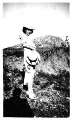 Xotin eriga uchlik sovga qiladi.