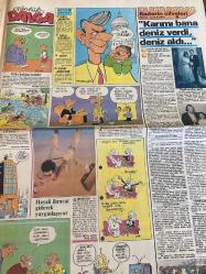 HÜRRİYET GAZETESİ HÜRRİYET KELEBEK GAZETESİ KELEBEK EV GAZETESİ DOĞUM GÜNÜ GAZETESİ - 3 NİSAN 1985 - Başarının sırrı – Levent Kırca – Oya Başar Bu ne biçim hamile – Ahu Tuğba – Hülya Savaş – Nihal Akyol Vurun Kahpeye – Fatma Girik – Halide Edip Adıvar – Memduh Ün – Muhşem Demirağ – Salih Kırmızı – Uğur Süer – Emel Elitaş – Nevin Aypar – Ahmet Evin – Safa Önal – Hüseyin Erdem Memo – Zihni Alpan – Süheyl Eğriboz – Sema Göksu – Sami Hazinses – Elhsin Burak – Bülent Buğrul – Yener Çakmak Beyaz Gece – İrfan Tözüm – Yaprak Özdemiroğlu – Cemil Perçin – Hülya Tığlıalp – Bülent Oran – Coşkun – Aslı Karımı bana deniz verdi, deniz aldı – Kamil Başaran – Huriye Gözlük Kadın Rumuz Gonca Gül – Oktay Arayıcı – Adile Naşit – Talat Bulut – İsmet Ay – Özcan Özgür – Bülent Bilgiç – Sezen Aksu