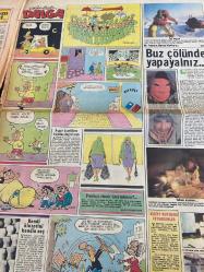 HÜRRİYET GAZETESİ HÜRRİYET KELEBEK GAZETESİ KELEBEK EV GAZETESİ DOĞUM GÜNÜ GAZETESİ - 10 NİSAN 1985 - Tiril tiril… - Maggie’den 2 model… - Gerçekleşen rüya… - Savaşa davet ediyoruz - Hayırsever bayanlar, sağlık taramasında… - Su bu oyun ağrılar… - Boyun omurlarının anatomik yapısı - Omurlardan ağrıyı sinir taşır - Şu boyun ağrıları… - Kraliçenin intikamı - Gerçekleşen rüya… - Dershanede yaz hazırlığı… - Belediye kuruluyor - Maggie’den 2 model - Hayırsever bayanlar sağlık taramasında - İntikam Meleği - Jimnastik yaparken pamuklu… - ALPAGO - Rumuz Goncagül - Adile Naşit - Sezen Aksu - Talat Bulut - İsmet Ay - Özcan Özgür - Bülent Bilgiç