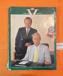 VERY IMPORTANT PERSON DERGİSİ -  1997 - SAFFET ULUSOY - YILMAZ ULUSOY – GÖKHAN YANDAŞ – ZEYNEP ÖZIŞIK – MEHMET ÖZIŞIK – KAYA SENSEV – CANAN TINAZ – FARUK TINAZ – SEMRA TINAZ – ÇİGDEM ÖZKAN – DİGDEM ÖZKAN – ÖZLEM ÖZKAN – PEMBEGÜL SEREZ – GÖKHAN SEREZ – ESRA TIRKES – MEHMET YANTAÇ – TALİP ÖZKAN – MERVE YAPRAKGÜL – MERT YAPRAKGÜL – RASİM SERİN – YEŞİM OZKOZACI – DİDEM TİTİZ – ERGUN TİTİZ – BESİM TİTİZ – YELİZ TİTİZ – SEVİL YAPRAKGÜL – MUAMMER YAPRAKGÜL – NEŞE SERT – UNSAL SERT – ŞÜKRAN SERTAN – MAHMUT SERTAN – ZUHAL TOLON – FERZAN ÖZPETEK – EBRU YARCAN – FREDY YARCAN – CAN SERTER – NECATİ TOLUN – ESRA ÖZSÜER – ERMAN YARDELEN – ALBERT SEVİLLA – YUSUF SEVİLLA – İPEK TOPÇU – JALE ÖZTARHAN – SEDA ÖZTARHAN – HARİKA YARDIMCI – SEDEF SEVİMLİ – FÜSUN ÖZTAŞ – KAMİL SEZEK – AYŞEGÜL TOPLUSOY – MUHARREM TOPLUSOY – MELİS YAŞARTÜRK – BURCU TOKAR – FEYYAZ TOKAR – SERRA TOKAR – YASEMİN ÜSTÜNGEL – ÇETİN YILDIRIMAKIN – GÜLAY ATIĞ – NİHAT TANFER – MAİDE KURTTEPELİ – ZEYNEP ÖZAL – YONCA AVCIOĞLU  - 358 SAYFA