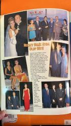 VERY IMPORTANT PERSON DERGİSİ -  1998 - MÜNEVVER CARMIKLI – ALİ RIZA CARMIKLI – VOLGA KURBANZADE – İHSAN CAVİT ÇAĞLAYANGİL – MANSUR ÇAĞLAYANGİL – BANU YARAMANCI – BEGÜM YARAMANCI – MİHRİNUR YARAMANCI – TEZCAN YARAMANCI – FAZILA TOPBAŞ – FÜSUN TOPBAŞ – ALICAN KOLAY – NİDA KOLAY – MÜGE ARNAS – GÜLER ARNAS – ASLIGÜL ÜSTAY – NESLİGÜL ÜSTAY – ALİ ÜSTAY – SELİN HABBAB – ROULA HABBAB – MEHMET HABBAB – UFUK TUNÇ – NECLA TUNÇ – ROJA HEYDERİ – HALİL FIRATLI – LEVENT GÜNER – YAŞAR SOBUTAY – HAKAN ACAR – FİLİZ YILMAZ – FÜSUN ÖZBİLGE – AHMET ÖZBİLGE – SERRA YELKENCİOĞLU – UĞURMAN YELKENCİOĞLU – MURAT SELEK – CARLO DPPIAGGI – AYŞE YAĞCI – YEŞİM TOPALOĞLU – NEDİME YILMAZ – ÇETİN YILMAZ – İSKENDER ATAKAN – BELKİS YALÇIN – DENİZ SUNTAY – BATUHAN EKİN – SELİN ATASOY – ÜNAL UZUN – ÇİĞDEM AĞSARAN – 286 SAYFA