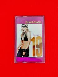 Demet Akalın - 2006 - Kusursuz 19 - Müzik Kaset - Orijinal - Koleksiyon, Arşiv, Nostalji, Doğum Günü Hediyesi