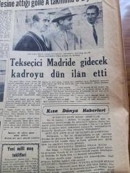 Cumhuriyet Gazetesi - 1 Kasım 1957 - Büyük Millet Meclisi Bugün Açılıyor -  Kastamonu'da Müessif Hadiseler Cereyan Etti - İki CHP'li Vatandaş Tabanca Kurşunu İle Yaralandı - Demokrat Parti Grubu Dün Adaylarını Seçti - Cumhurbaşkanlığına Celal Bayar Meclis Reisliğine De Refik Koraltan Manşet Gösterildi - Devlet Bakanı Emin Kalafatın Dünkü Basın Konferansı Fotoğraf - İsmet İnönü Radyoyu İtham Etti - Osman Bölükbaşının Tahliye Talebi Dün Reddedildi - Ankara Belediye Başkanı Orhan Eren'e İşten El Çektirildi - Kıbrıs'ta Tedhişçiler Bir Rumu Yaraladı - Yorulan Mankenler Fotoğrafı - 20 Liraya Bir Yahudi Nakleden M. Kenan Kan Yazı Dizisi - Suriye Birleşmiş Milletlerde Yeni Güçlükler Çıkarıyor - NATO Toplantısı Yazan Ömer Sami Coşar - İşin Temeli Sakat Yazan Burhan Felek - Film Yıldızı Gülderen Ece Puro Tuvalet Sabunu Kullanıyor - İngiliz Hükümeti Hidrojen Bombasıyla Harbin Ne Demek Olduğunu Açıkladı - İstanbul Belediyesi Şehir Tiyatroları Dram Kısmında Kahvehane Piyesi - Tekseçici Eşfak Aykaç
