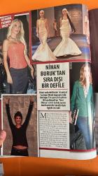 ŞAMDAN PLUS DERGİSİ - 17 EKİM 2012 - BADE İŞCİL - ÖZGÜR MASUR - MUSTAFA KOÇ - TIGER WOODS - ELA SOYSAL - TUĞBA SAVAŞ - NURİ DEVELİ - CENGİZ ABAZOĞLU - HAKAN ÖZTÜRK - GÜNSELİ TÜRKAY - DENİZ BERDAN - DIDEM SOYDAN - MEHMET ÜSTÜNDAĞ - FUAT ÇAĞDAŞ - MELİH TÜRK - FERHAT KAZANCI - ÖNDER TİRYAKİ - CAHİT BAHA PARS - LINDA KUYUMCUYAN - NIHAN BURUK - BURCU ESMERSOY - ÖZGE ULUSOY - ECE SÜKAN - IŞIL REÇBER - EDA TAŞPINAR - ZERİN BİLİMER - CANA SIALOM - BERNA KIRDAR - LEYLA ATALIK - BERAK BARUT - CESİ SULL - YÖNTEM AKMEN İNANÇ - ZERRİN BİLİMER - MELİS POSTOĞLU - BURAK HATİPOĞLU - ROMINA HAKKO - PINAR SABANCI - ZÜLEYHA GERMEN - AHU AYSAL - AHU TUĞBAY - ATIL KUTOĞLU - FÜSUN TOPBAŞ - CEM KALYONCU - HÜLYA KALYONCU - SARE PİLEVNELİ - TUBA ÜNSAL - BUSE TERİM - KATY HAKKO - TÜRKAN SABANCI - SEVİL SABANCI - METİN SABANCI - REVNA DEMİRÖREN - OSMAN BOYNER - AYTEN BOYNER - BİLGÜN DERELİ - ELİF BOYNER - ALİ KÜRŞAT - EMİNE BOYNER - ÜMİT BOYNER - YASEMİN ALOĞLU - ARZU KOMİLİ - ZEYNEP TOSUN -  162 SAYFA