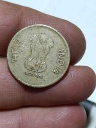 P45--- MADENİ PARA 2012 HİNDİSTAN 5 RUPİ