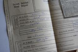 SATRANÇ DÜNYA ŞAMPİYONUN TUTTUGU NOTLAR DETAYLAR RESIMLERDE (DELİKLİ RAF KUTU