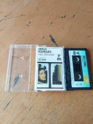 AMALIA RODRIGUES * FADO PORTUGUES * KAĞIT BASKI KASET ALBÜM * SARI BANDROLLÜ