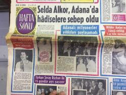 HAFTA SONU GAZETESİ, 29 MAYIS 1969 - SELDA ALKOR ADANA'DA HADİSELERE SEBEP OLDU - LİLİ İVANOVA GECEDE 12 BİN LİRA ALACAK - NİLÜFER AYDAN 3. EVLİLİĞİ - TÜRKAN ŞORAY, RÜÇHAN ADLI İLE 15 GÜNDÜR AYRI YAŞIYOR - AJDA PEKKAN 3 YIL SONRA AYHAN IŞIK'LA FİLM ÇEVİRİYOR - ZEKİ MÜREN KÖŞESİ - DUBLAJ REZALETİ - ROGER VADİM - ÖMER ŞERİF TÜRKİYE'NİN ALEYHİNE FİLM ÇEVİRİYOR - ALAIN DELON'UN YENİ AŞKI MIREILLE DARC - AYHAN IŞIK ''RİYA ve YALANDAN HİÇ HOŞLANMAM'' DİYOR - TEOMAN ALPAY MAHKEMEYE VERİLDİ - SEVGİ ENGİN - AYLA GÜRSES, FİLİZ SEYHAN, MUALLA GÖKÇAY - ZÜMRÜT BULGARİSTAN'DA - SEZEN CUMHUR ÖNAL BİR YILDA 85 ADET ŞARKI SÖZÜ YAZDI - CLIFF RICHARD - SERKEŞ ARTİSTLERE POLİS DAVA AÇTI - EMEL SAYIN - SAFİYE AYLA - MİNE MUTLU - TANJU OKAN - FATMA GİRİK - SANATÇILARDA ŞİMDİ DE KÖPEK MERAKI BAŞLADI - CELAL ŞAHİN - GÜLGÜN ERDEM - FERİDUN ÇÖLGEÇEN ADANALI GENÇ BİR DULLA EVLENECEK  - 8 SAYFA
