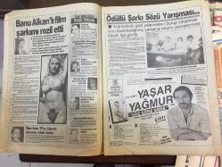 SABAH GAZETESİ ALTIN KASET DERGİ EKİ, 1987 - AJDA PEKKAN SAHNEYİ HİÇ SEVMEMİŞ - BÜLENT ERSOY'UN ERKEKLİK GÜNLERİ - FERDİ TAYFUR BANU ALKAN'A GICIK KAPMIŞ - BELÇİKALI MANKEN COŞKUN SABAH'I DAĞITTI - DOLLY DOTTS - NURDAN TORUN - İLHAN İREM, TV'YE KÜPEYLE ÇIKMANIN YOLUNU BULDU - NÜKHET DURU, BELKIS AKKALE, PATRONU SİBEL CAN'A FUAR İZNİ VERMEDİ - NECLA NAZIR, SEZEN AKSU - YILDIRIM GÜRSES, MIRELLE MATHIEU - BOY GEORGE - ŞARKICI NİLÜFER - FERDİ ÖZBEĞEN ALBÜM REKLAMI - NERİMAN ''ÖP BENİ'' ALBÜMÜ - TÜDANYA - CEM KARACA ALBÜM REKLAMI - TURGAY GÖÇEN, LADY DIANA'YA ARABESK DİNLETTİ - HALİL TAŞKIN ''NEDEN'' ALBÜM REKLAMI - SİBEL EGEMEN - DOĞAN CANKU, ALİ AŞKIN ALBÜM REKLAMI - NALAN ALTINÖRS - ESEN PLAK ALBÜM REKLAMLARI - BÜLENT ERSOY ÇOK GÜÇLÜ BİR ERKEKTİ - 16 SAYFA