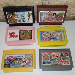 6 adet atari oyun kaseti. flintstones, street fighter, mario bros, Disney ve 2 adet çoklu oyun kaseti. Toplam 6 adet kaset. toplu satılık.