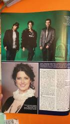 HELLO! DERGİSİ -  2-8 ARALIK 2009 - IVANKA TRUMP - ARZUHAN DOĞAN YALÇINDAĞ - HANZADE DOĞAN BOYNER - ALEV TÖRÜNER - TAYFUN DEVECİOĞLU - TANSA MERMERCI EKŞİOĞLU - MELİS BİRKAN - ASLI ÜSTÜNKAYA - RIHANNA - SHAKIRA - LADY GAGA - JANET JACKSON - MELISA ELİYEŞİL - OYA ECZACIBAŞI - ADNAN POLAT - TUNÇ ULUSOY - FİKRET OTYAM - FİLİZ OTYAM - HENRI BLIN - AYŞE SİPAHİOĞLU - FAZIL SAY - AHMET MİSBAH DEMİRCAN - MUAMMER GÜLER - AYŞEGÜL NALBANT - ARİF KOLKO - MESUT PARLAK - MUSTAFA KEFELİ - AHMET ÇALIK - AVNİ ÇELİK - İMAM ALTINBAŞ - YÜKSEL MERMER - YALÇIN AYAYDIN - AHMET NAZİF ZORLU - MEVLÜT ASLAN - HÜLYA AVŞAR - ZEHRA AVŞAR - EBRU ŞALLI TAN - ALİ TANRIVERDİ - LALE TANRIVERDİ - DUYGU AKBUDAK - IVANKA TRUMP TRUMP TOWERS İSTANBUL AÇILIŞINDA IŞILDADI - TANSA MERMERCI EKŞİOĞLU 2009’UN YÜKSELEN YILDIZI OLARAK ÖNE ÇIKTI - MELİS BİRKAN: “ÜNLÜ OLDUKTAN SONRA HİÇBİR ŞEY DEĞİŞMEDİ” - 37. AMERİKAN MÜZİK ÖDÜLLERİ’NDE RIHANNA, SHAKIRA, LADY GAGA VE JANET JACKSON’DAN UNUTULMAZ PERFORMANSLAR - 146 SAYFA