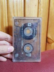 Niran Ünsal - Şarkılara Tutundum