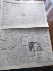 Cumhuriyet Gazetesi - 12 Ekim 1948 - Neyin Merakı Yazan Nadir Nadi Başmakale - Batılı Devletler Berlin İşinde Aracı İstemiyorlar - Yeni Bir Dünya Harbinin Önüne Nasıl Geçilir - Demokrat Parti'nin Bolu Mitingi Yağmurdan Yapılamadı - Kudüs Türk Konsolosluğu Ali Düşen Mermi - İstanbul Milletvekilliğine 24 Kişi Namzed - Roma'da Faşist Şarkıları - Başbakan Hasan Saka'nın Elazığ'da Yaptığı Vaid - Turizm Faaliyetimize Dair Bir Turistin Acı Tenkitleri - Esir Kız Filmi Kurban Bayramı Şerefine Sümer Sinemasında -  Hacı Murat Geliyor Yarın İpek Sinemasında - Evet Zavallı İstanbul Yazan Falih Rıfkı Atay - Dar Yol Yazan Peride Celal Yazı Dizisi - Ağır Bir Muamele Yazan Burhan Felek - 1948 1949 Yunus Nadi Mükafatı Atatürk'e Ait Bir Hatıra - Muammer Karaca Opereti Maksimde Murat Reis - 3 Ahbap Çavuşlar Saray Sinemasında - Müzeyyen Senar Işıl Hakkı Derman Ve Perihan Altındağ Sözeri Turkuazda - Tuzla İçmeleri - Bugünkü Radyo Programı - İstanbul Belediyesi Şehir TiyatrolarıProgramı