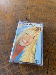 ZERRİN ÖZER - BİR ZERRİN ÖZER ARŞİVİ - KASET
