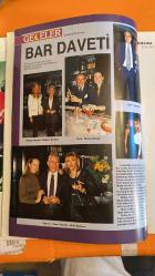 HİGH QUALITY DERGİSİ - ALI TALİP ÖZDEMİR – BERNA ÖZDEMİR – ÖZNUR ÖZDEMİR – ERTUĞRUL ZORLUTUNA – RÜKSAN ÜRGÜPLÜ – MEFKURE ŞERBETÇİ – VURAL GÖKÇAYLI – MERAL GÖKÇAYLI – ÇINAR KILIÇ – ARZU KILIÇ – PAMİR BEZMEN – NERMİN BEZMEN – GÜLER KAZMACI – OLGAÇ TURGAY ARTAM – ERDOĞAN DEMİRÖREN – NURCAN ARTAM – GÜLER ARNAS – NESLİHAN YARAMANCI – SEMA ÇAĞA – BARBAROS ÇAĞA – GENCAY GÜRÜN – ALEV GÜRZAP – KEREM YILMAZER – SERAP AKSOY – YÜKSEL KORTAY – GÖKSEL KORTAY – BEDRETTİN DALAN – HAKAN ALTINER – SAKIP SABANCI – HACI ÖMER SABANCI – İNCİ KIRAÇ – CAN KIRAÇ – ŞENİZ LAKAY - LE CAFE TAKSİM’DE KLASİK TATLARIN ADRESİ – CAFE NOON EXPRESS ESENTEPE’DE FRANSIZ LEZZETİ – BAR DAVETİ MODASI İSTANBUL’A YAYILIYOR – HİLYE SERGİSİ: ANTİK A.Ş. & AKBANK İŞ BİRLİĞİ – GECELERİN PARLAK İSİMLERİ İSTANBUL SOSYETESİ – SANATSEVERLERDEN TİYATRO İSTANBUL’A BÜYÜK DESTEK – GENCAY GÜRÜN’DEN MUHTEŞEM “NEREYE KADAR” GALA AÇILIŞI - 114 SAYFA