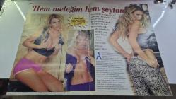 DOLCE DERGİSİ - 26 KASIM 2000 - EBRU ŞALLI - DEMET ŞENER - MEHMET ALİ ERBİL - HÜLYA AVŞAR - AYLA ÜNSAL - TUĞBA ÖZAY - BEKİR SAÇAR - GÜLŞEN - MURAT VAROL - BAHAR YAZICI - LALE YAZICI - HAYRİ YAZICI - GÖKHAN AYAYDIN - MEHMET AĞAR - TOLGA AĞAR - ÖZLEM ÖZGÖRKEY - KEMAL AKTAŞ - AHMET CUMALI - YUSUF DAVIDAS - AHU TUGBAY - FIGEN ERMAN - ÖNVER ORAL - SİNAN DERELİ - BİLGÜN SAZAK - CEM BOYNER - ARZU SADIKOĞLU - NEŞE TEPEK - MELİKE GİRAY - MEHMET ÜSTÜNKAYA - KEREM ÜSTÜNKAYA - ASLI ÜSTÜNKAYA - EMİNE L - AYŞEGÜL CİNİSLİ - GÜNGÖR SİPAHİOĞLU - MELİH SİPAHİOĞLU - NİLGÜN DELİKAN - SEMA KAL - SELDA GOCAY - İNCİ AKSOY - YASEMİN KOZANOĞLU - FATMA YAMAN - ABDULLAH OĞUZ - ÖZLEM ERTEM - MURAT CEVAHİR - ŞAHSENEM - BARBAROS UZUNÖNER - SEVDA DEMİREL - TARIK AKAN - LEYLA ADALI - NEJAT CİNİSLİ - SEMRA ÖZAL - TUFAN - FATİH ÜREK - BEKİR COŞKUN - MÜJDE AR - SERDAR AKAR - SİNAN ÇETİN - AYDIN - MÜGE CİNMAN – 24 SAYFA