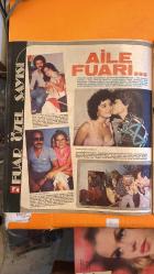 7 YEDİGÜN DERGİSİ - 5 EYLÜL 1977 - ARŞAK PALABIYIKYAN - ERIN FLEMING - CHARLIE CHAPLIN - ROBERT FAVRE LE BRET - LEONARD - ADOLPH - JULIUS - MILTON - HERBERT - MINNIE - AYHAN IŞIK - ATALAY AKÇALI - YILMAZ DAĞDEVİREN - GIRAY ELMALI  UNUTULMAZ ARŞAK - 3 AHBAP ÇAVUŞLAR - GROUCHO MARX - SESLİ SİNEMANIN DOĞUŞU - PARAMOUNT ANLAŞMASI - CANNES FİLM FESTİVALİ - SANAT VE EDEBİYAT NİŞANI - ÜÇÜNCÜ EKİPTEN KOMİSER OSMAN - AYHAN IŞIK BEYAZCAMDA - YERLİ POLİSİYE DİZİ DEVRİ - TRT’DE YENİ DÖNEM - TELEVİZYONDA YERLİ DİZİ ATAĞI -  BÜLENT ERSOY - ZEKİ MÜREN  ZEKİ MÜREN'İ TAKLİT ETMİYORUM - FUARIN SON ALTI GÜNÜ - İKİ AYRI EKOLÜZ - FOTOĞRAFLAR BÜLENT ERSOY'U TEKZİP EDİYOR - SAHNEDE KİMSEYİ TAKLİT ETMEDİM - ZEKİ MÜREN'İN İZİNDE YÜRÜMEDİM - FUARDA KARŞI GAZİNODA SAHNE - TV'DE 7 GÜN ARŞİVİ - 5 EYLÜL 1977 - FUAR ÖZEL SAYISI  - 41 SAYFA