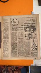 7 YEDİGÜN DERGİSİ - 16 ŞUBAT 1976 -     TATLI CADI - ELIZABETH MONTGOMERY - DICK YORK - AGNES MOOREHEAD - DICK SARGENT  TATLI CADI YA NAZAR DEĞDİ - 16 ŞUBAT 1976 - TELEVİZYONDA TEHLİKE ÇANLARI - TV'DE 7 GÜN - TEK KANALLI TRT DÖNEMİ - BEWITCHED DİZİSİ - AMERİKAN KOMEDİ KLASİĞİ - TRT’DE YAYINLANAN YABANCI DİZİLER  -   AYŞEN GRUDA - NAHİDE ŞERBET - TUNA HUŞ - BÜLENT VAROL - ÜÇ HÜRELLER - ÜLKÜ KURANEL - YILERI ATAMER  DOMATES GÜZELİ KARA LİSTEDE - NAHİDE ŞERBET EKRANDAN KALDIRILDI - TV'DE 7 GÜN 1. YILINI KUTLADI - TELEVİZYONDA SANSÜR TARTIŞMASI - TELESKOP YAPIMCILARI GERİ ADIM ATTI - GAZİNO SAHNESİNE ÇIKIŞ TEPKİSİ - REKLAMLARDA GÖRÜNMEK YASAK MI - TRT’DE KARA LİSTE DÖNEMİ- 45 SAYFA