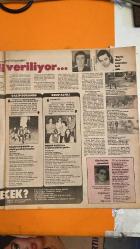 7 YEDİGÜN DERGİSİ - 30 0CAK -   CATHERINE SCHELL - MARTIN LANDAU - BARBARA BAIN - GRETA GARBO - ROBERT WAGNER - BAHA - GÜZİN - ERSEN - NEDRET TANFER - NİLÜFER - NÜKHET DURU - SERPİL BARLAS - HULKİ AKTUNÇ - DAĞHAN BAYDUR - ALİ KOCATEPE - ZEREN - BEHİÇ ALTINDAĞ - BURÇİN KARATAŞ - LEVENT ALTINDAĞ - NILÜFER KUTUN  CATHERINE SCHELL'İN HAYATI - UZAY 1999 DİZİSİ - MAYA ROLÜ - GRETA GARBO'NUN ROLÜNÜ OYNAMASI - MADAME SIN FİLMİ - ATLARA DÜŞKÜNLÜĞÜ - BAHA'NIN SES TELİ AMELİYATI - NODÜL RAHATSIZLIĞI - GÜZİN VE ERSEN'İN DESTEĞİ - DOKTOR NEDRET TANFER - EUROVISION 1978 TÜRKİYE FİNALİ - NAZAR GRUBU 