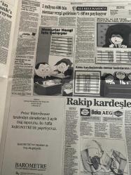 SABAH EKONOMİ GAZETESİ SABAH DOĞUM GÜNÜ GAZETESİ - 14 HAZİRAN 1992 - Bayram Başaran-Mehmet Çetingüleç-Şelale Kadak-Nedim Özkan-Mustafa Süzer-Ersan İnan-Saadettin Ateş-Ali Rıza Kardüz-Aydın Demir-Meral Tamer Saracoğlu’na bir şeyler mi oluyor?-Demirören 7 yılda 44 şirket kapattı-Pırlanta da tasarruf aracı oldu-SSK ve Bağ-Kur affı-İş güvenliğine Kanada yatırımı-Suçlu madenci değil-Yıllık ihracat 13.8 milyar dolar-Ruslar’a kapitalizm dersi-Cezaevleri KİT’lerden verimli-Kiralık kasada self servis-Tayvan’dan iş alan müteahhit yaşayacak-Mevduat şeffaflaşıyor-Sırdaş hesabın cazibesi kalmadı-Dövizimizin dörtte birini dış borca veriyoruz-Türk parasının seyir defteri-Lirada 5 yıl önce 5 yıl sonra-Süzer’in Kentbank’ı gün sayıyor-Vakıfbank borçlusunun malı bunlar!-Aracı kurumların Borsa’ya bakışı-Mucize beklemiyoruz ama hareket olabilir-Yatırımcıyı istiyorsak geçmişten ders alalım-Haziranda vizyon-1 milyon 600 bin memur vergi gelirinin %60’ını paylaşıyor-Memurlar hangi işte çalışıyor