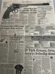 SABAH EKONOMİ GAZETESİ SABAH DOĞUM GÜNÜ GAZETESİ - 16 HAZİRAN 1992 - Mehmet Öngüleli-Bayram Başaran-Nuri Kaftıoğlu-Oya Berberoğlu-Osman Ulagay-Senen Erdem-Ali Rıza Kardüz-Ercan Akçay-Coşkun Ülsoy-Mehmet Çetingüleç-Aydın Demir-Kimin işe alınacağına bilgisayar karar verecek-İşte gizli KİT raporu-DPT, Hazine ile kavga istemiyor-Ekonomimiz nereye?-Koç da Pentagon’a göz kırptı-Fransız-Türk Ekonomi Merkezi Paris’te kuruldu-Borsa, Erdemir’in peşine takıldı-TÜPRAŞ, 3 trilyonluk modernizasyon atağında-Borsanız diyor ki…-Broker gözüyle-Hareketli bir “kamu” seansı-Dolar yine 7 bini aştı-Beyaz eşya sektörüne İtalyan Merloni dopingi-Halit Narin’e göre işadamları dinozor!-Amerika’da 11 günde 20 bin tabanca satıldı-MKE en çok silah işadamlarına sattı-Eryaman’daki 3180 konut için bugün ihale açılıyor-Altın ithalatına 3 yıl içinde 26 trilyon lira ödedik-39 Türk firması, Orta Asya’yı fethedip döndü-Eksik gramajlı ekmek çıkaran fırıncıya af yok-Libya’daki müteahhitler sıkıntıdan kurtulamıyor