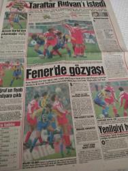 FOTOSPOR GAZETESİ - DOĞUM GÜNÜ GAZETESİ-25 Ekim 1989-Ruşen Güven-Feridun Niğdelioğlu-Okay Gönensin-Güven Taner-Gordon Milne-Yılmaz Vural-Deniz Gökçe-Rıdvan Yeleçci-İlhan Soyher-Turhan-Hasan Özaydın-Erol User-Sazak-Osieck-Ahmet-Engin-Ertuğrul-Faruk-Aykut-Uche-Timofte-Bülent-Şenol-Karhan-Erman-Rıdvan-Sefa-Sönmez-Metin-K.Ali-Mehmet-Sergen-Madida-Rıza-Ersun Yanal-Zirveye uçuyor-İyi ki Arap var-Milne:Farkı kaçırdık-Vural:Hiç şansımız yok-Sana ne oldu Fener-Gidenler aslan kesildi-Taraftar Rıdvan’ı istedi-Fener’de gözyaşı-Gözler Rıdvan’da-Ertuğrul’un fiyatı 5 milyara çıktı-Acısını Kartal’dan çıkaracağız-Kara tablo-İlkler’den hayır yok-Yenilgiyi hak etmedik