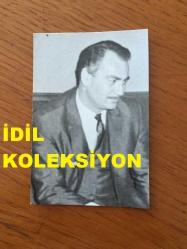 YEŞİLÇAM'IN USTA OYUNCUSU REHA YURDAKUL'UN ORİJİNAL MİNİ BOY FOTOĞRAFI - 7 x 4,5 cm EBADINDA