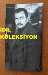 YEŞİLÇAM'IN USTA OYUNCUSU REHA YURDAKUL'UN ORİJİNAL 3'LÜ FOTOĞRAF SETİ - 18 x 10 cm, 18 x 8 cm ve 13 x 4 cm EBADINDA 3 ADET FOTOĞRAF - REHA YURDAKUL 1960'LARDAKİ BİR YEŞİLÇAM FİLMİNDE GRİ PERDESÜSÜ ve TABANCASIYLA