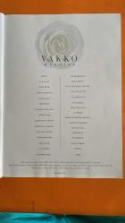 IN STYLE  DERGİSİ - MAYIS 2017 - ALEXANDER - TOI SPOSE - PAT MCGRATH - MURAT BEKLER - ANNE BARG - JENNY PACKHAM - KATE MARA - CHARLIZE THERON - NICOLE KIDMAN - JESSICA ALBA - JOAN SMALLS - EMMA ROBERTS - RILEY KEOUGH - SIENNA MILLER - IMAN - TONI - IRINA SHAYK - NAOMIE HARRIS - KALEY CUOCO - LILY COLLINS - GIGI HADID - KENDALL JENNER - HAILEE STEINFELD - VANESSA HUDGENS - MICHELLE MONAGHAN - KARLIE KLOSS - OLIVIA MUNN - DARBY STANCHFIELD - BRIE LARSON - ZOE KRAVITZ - AMY ADAMS - JOSEPHINE SKRIVER - HAZAL FİLİZ KÜÇÜKKÖSE  -  82 SAYFA