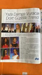 IN STYLE  DERGİSİ - OCAK 2013 - EMMA STONE – GINNIFER GOODWIN – EMILY BLUNT – COCO ROCHA – KRISTEN STEWART – ZOOEY DESCHANEL – GWYNETH PALTROW – PAT MCGRATH – JOHN WOOD – MICHAEL KORS – KIRSTEN DUNST – MARIA GRAZIA CHIURI – PIERPAOLO PICCIOLI – KATE MULLEAVY – LAURA MULLEAVY – RIZA KOCAOĞLU – ÖMER SARIGEDİK – EMRAH SERBES – DENİZ MARŞAN – MERVE HASMAN – ETEL BALER – HANDE SUBAŞI – İPEK ÖZKÖK – ÖZGÜ NAMAL – EDA TAŞPINAR – ELİF BOYNER – DERİN SARIYER – AYŞE KUCUROĞLU – BELİZ SARIYER – DİDEM ANTEBİ – ARZU SABANCI – CAROLINE KOÇ – GÜLŞAH ALKOÇLAR – ASLIŞAH ALKOÇLAR – BEGÜM ŞEN – AKASYA ASILTÜRKMEN – FATOS SARIGÜL – EMİR SARIGÜL – ENGİN ALTAN DÜZYATAN   - 180 SAYFA